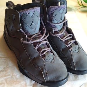 Jordan True Flight Gray